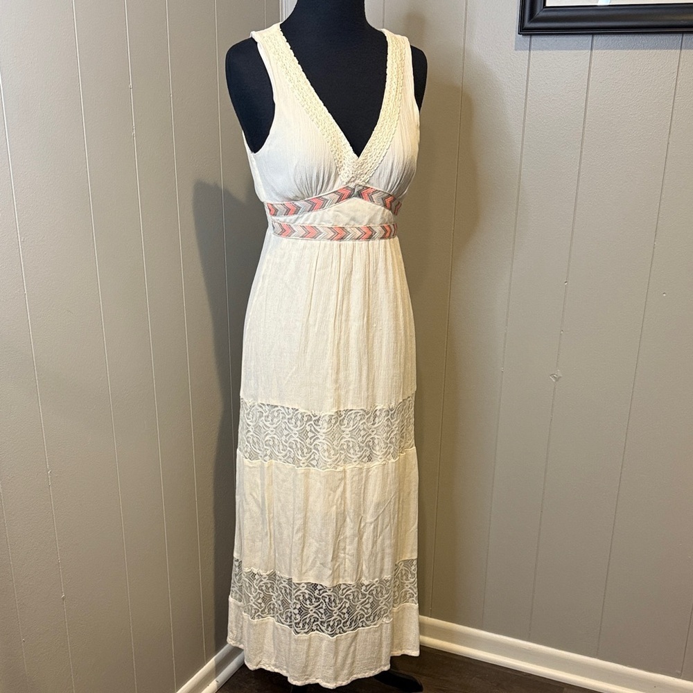 Flying Tomato Women’s Small Cream Maxi Dress with Pink and Lace Details
